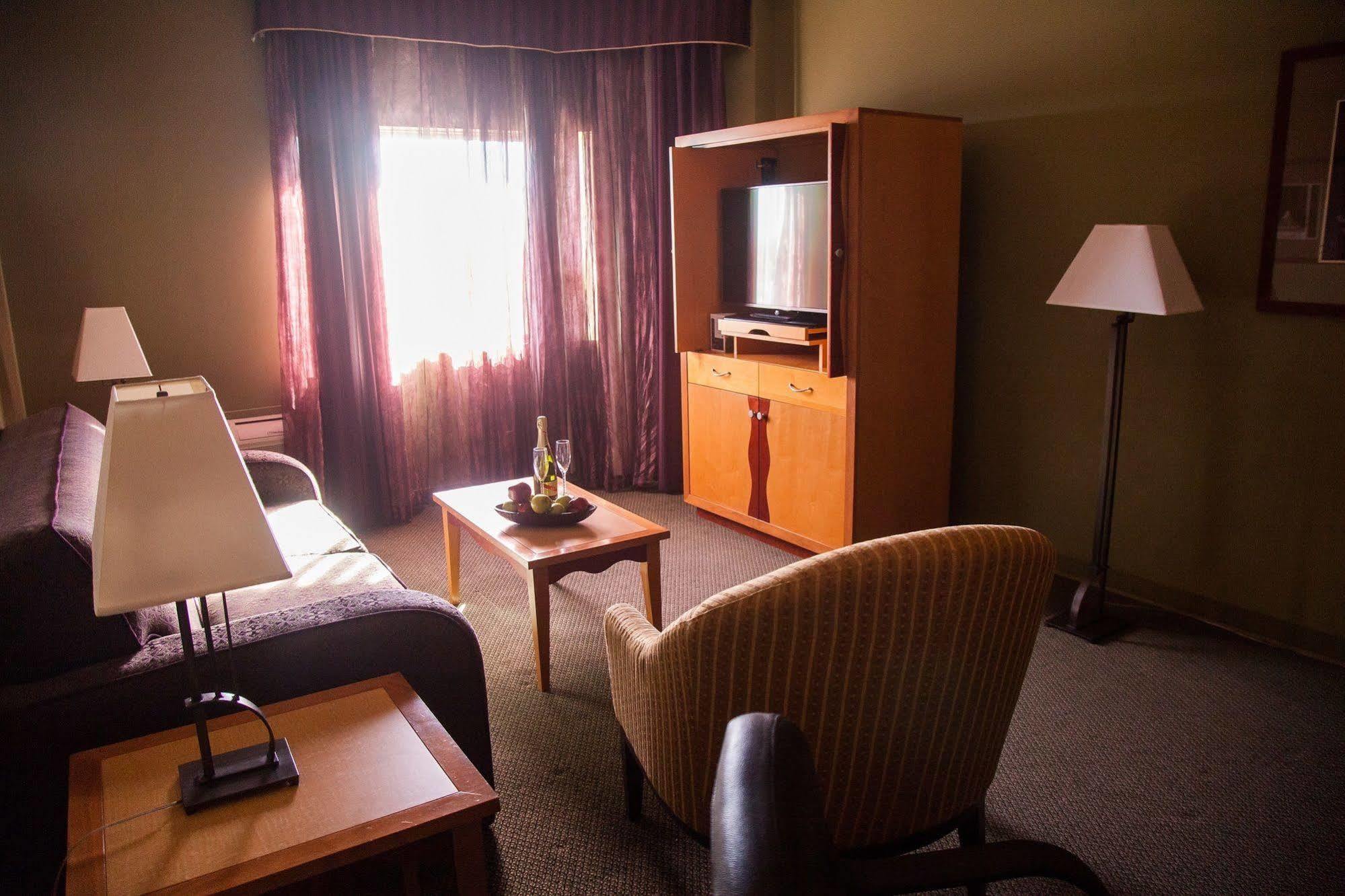 Medicine Hat Lodge, Trademark Collection By Wyndham מראה חיצוני תמונה