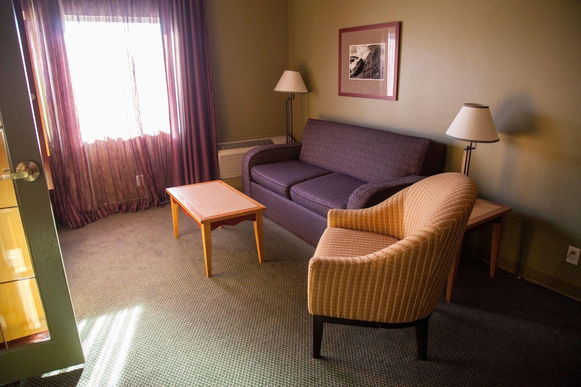 Medicine Hat Lodge, Trademark Collection By Wyndham מראה חיצוני תמונה
